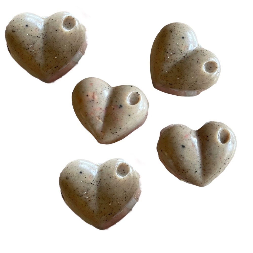 New VintageBitch Gifts - Malibu Rum Cupcakes Organic Oatmeal Mini Soaps White